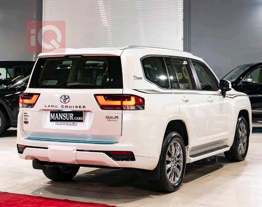 تويوتا لاندكروزر